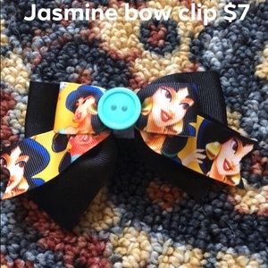 Princess jasmine bow clip never used